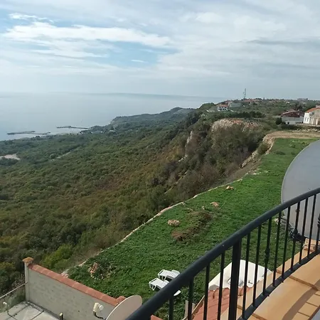 Blacksea توبولا